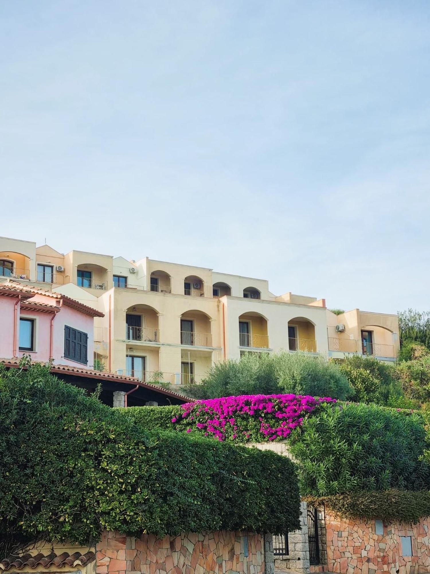 Golf & Sea Residence Is Molas Pula Εξωτερικό φωτογραφία
