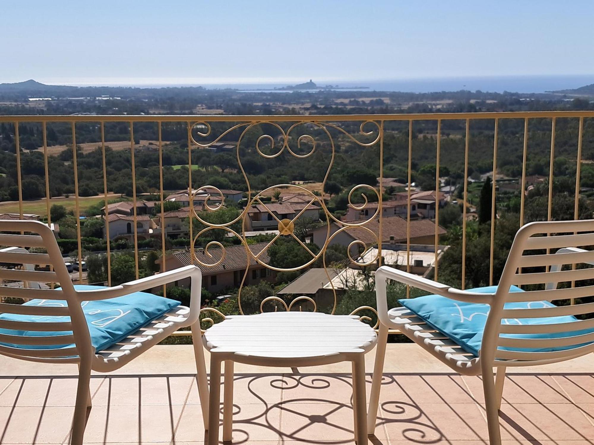 Golf & Sea Residence Is Molas Pula Εξωτερικό φωτογραφία